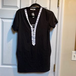 Better Be black small  with white tie up lace front short sleeve dress nwt